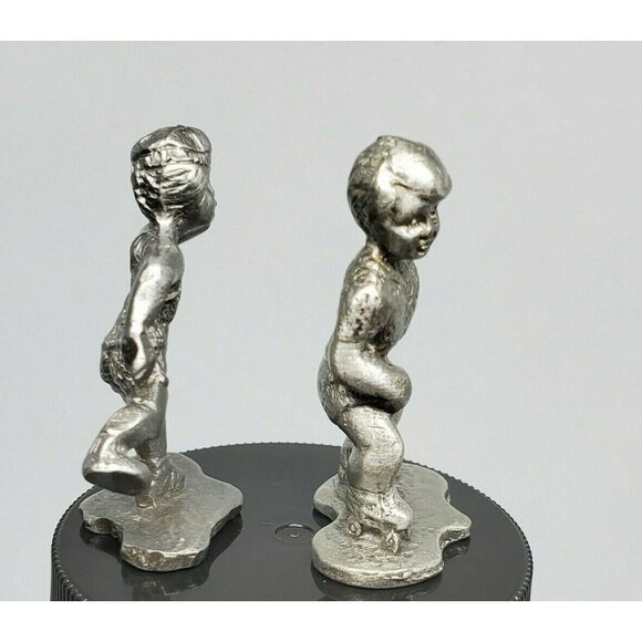 2 Vintage Pewter Mini Figurines Boys Playing Mini Shelf Sitter Home Décor - Picture 3 of 11
